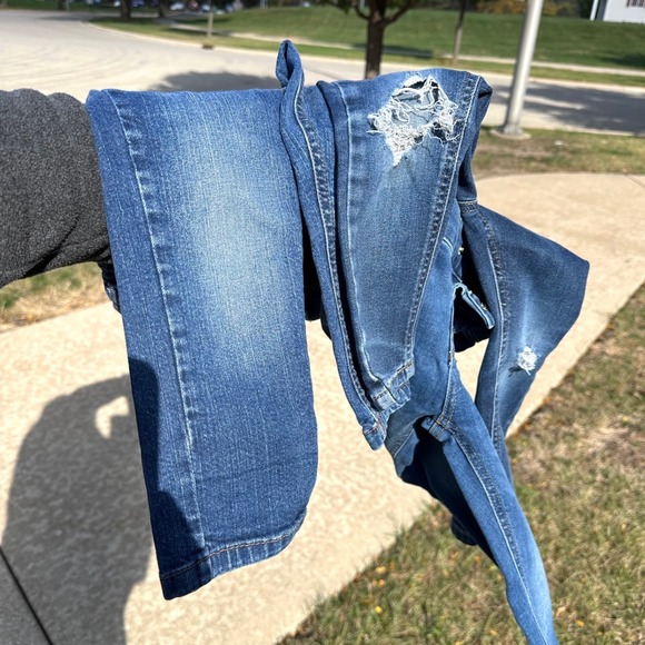 3T Toddler Boy Skinny Cat & Jack Blue Denim Pants And A 2 Piece Telluride Outfit - Picture 10 of 12